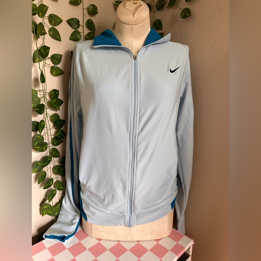 Vintage Women’s Nike Full Zip Hoodie Blue Size Medium